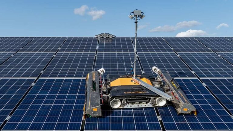 Atal Solar 1 GW Plant in Gujarat