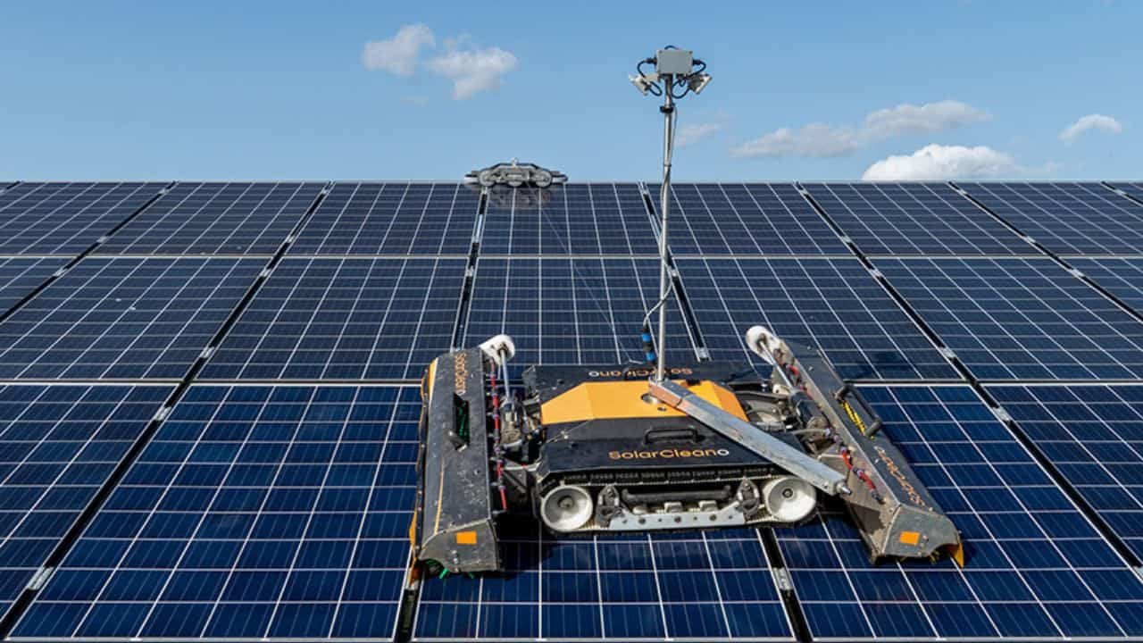 Atal Solar 1 GW Plant in Gujarat